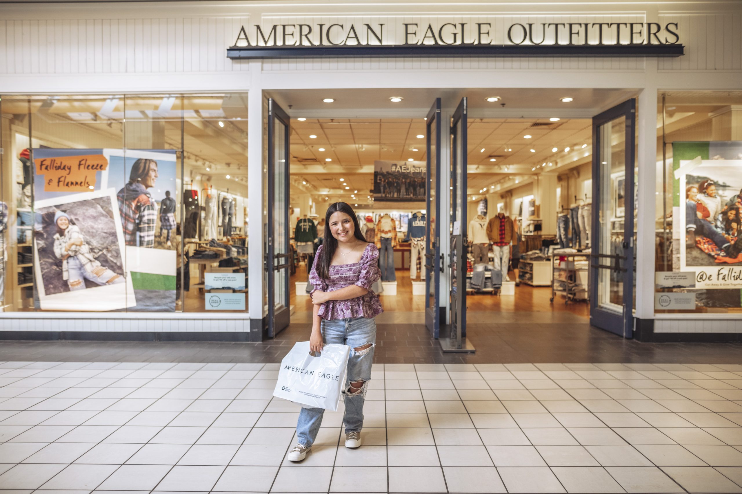 Elevate Your Wardrobe Game With the Latest American Eagle Jeans and More
